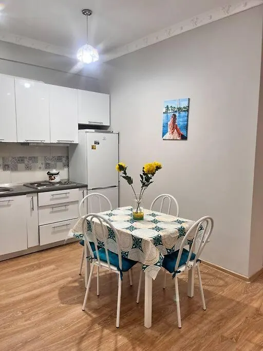 2-Х Комнатная В Золотом Квадрате Appartement Alma-Ata
