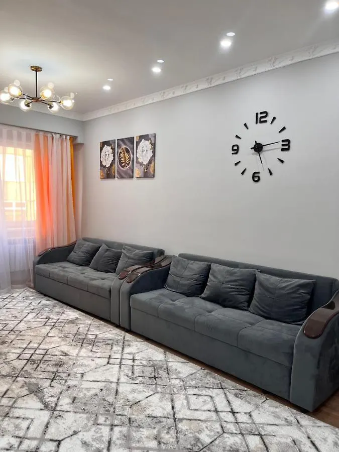 2-Х Комнатная В Золотом Квадрате Appartement Alma-Ata