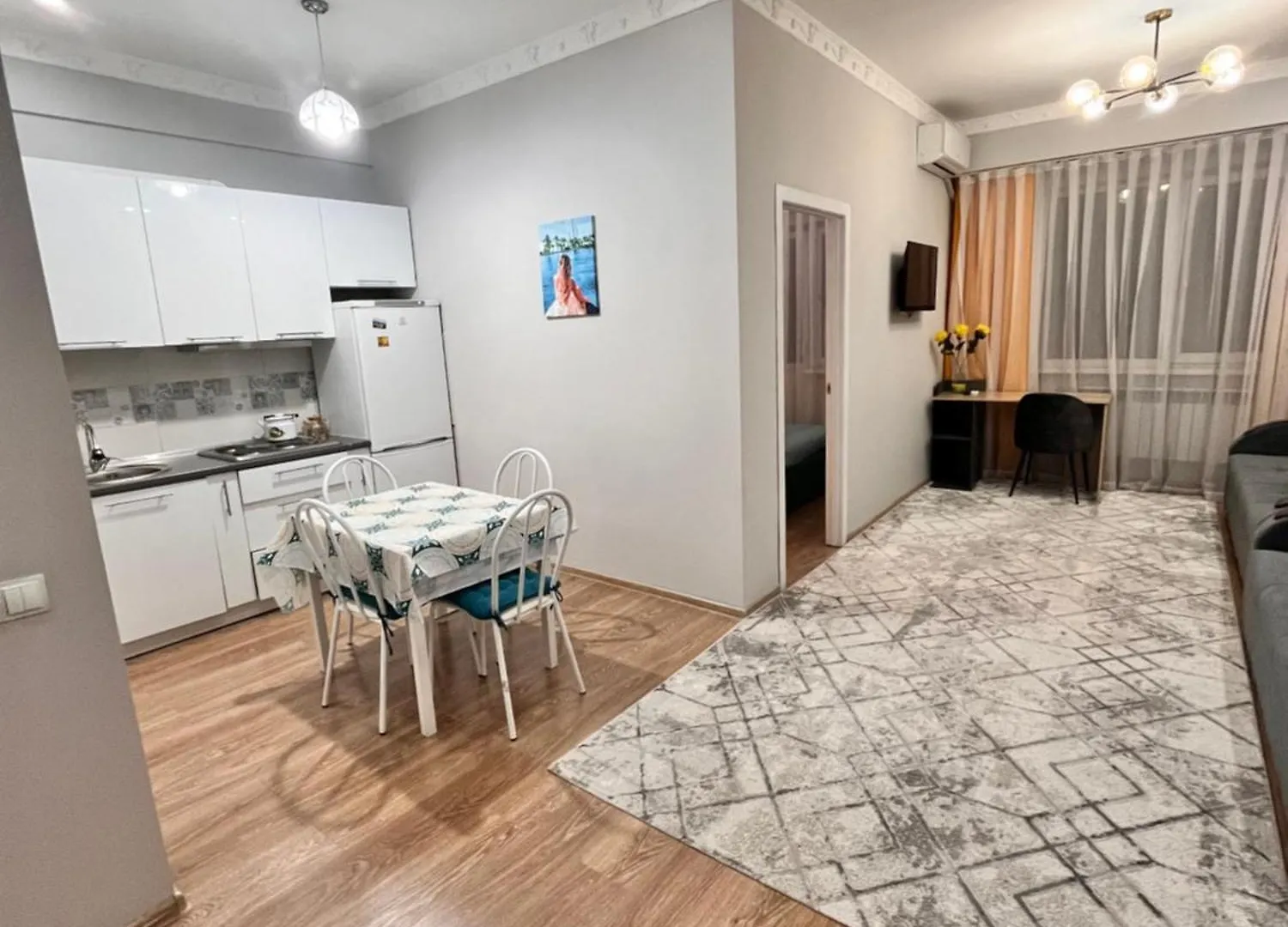 2-Х Комнатная В Золотом Квадрате Appartement Alma-Ata 0*,